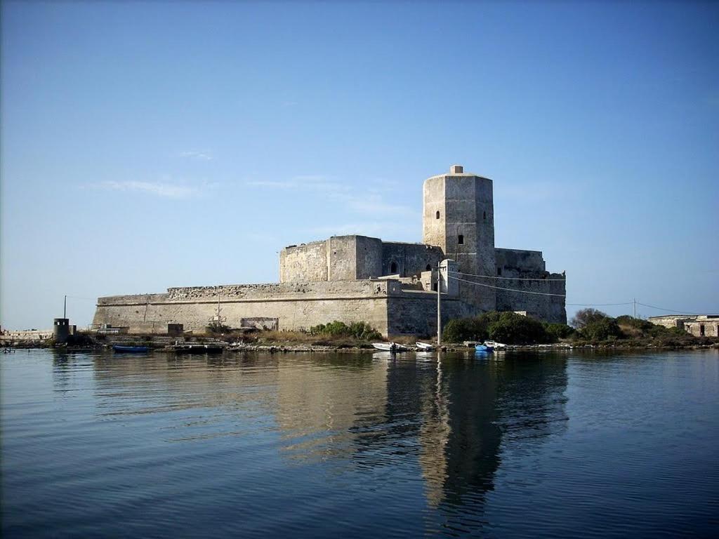 Casa Vacanze Penelope Trapani Exterior foto